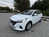 Hyundai Accent 2020 года за 7 020 000 тг. в Атырау – фото 2