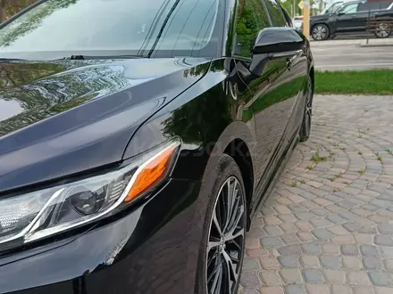 Toyota Camry 2019 года за 9 800 000 тг. в Тараз – фото 9