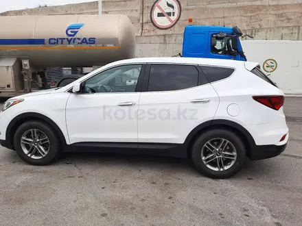 Hyundai Santa Fe 2017 года за 11 000 000 тг. в Алматы – фото 7