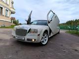 Chrysler 300C 2006 года за 4 500 000 тг. в Алматы – фото 2