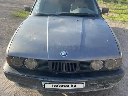 BMW 520 1990 года за 1 000 000 тг. в Сарыозек