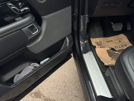 Land Rover Range Rover 2019 года за 40 500 000 тг. в Алматы – фото 12