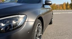 Mercedes-Benz E 200 2021 годаүшін22 250 000 тг. в Костанай – фото 2