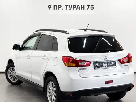 Mitsubishi ASX 2014 года за 6 900 000 тг. в Астана – фото 2