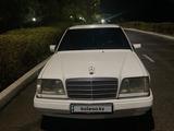 Mercedes-Benz E 200 1994 годаүшін1 800 000 тг. в Жезказган – фото 2