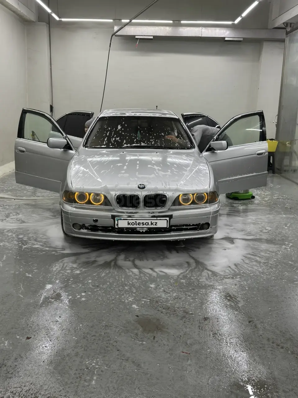 BMW 5 Series, 2003