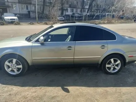 Volkswagen Passat 2004 года за 2 600 000 тг. в Караганда – фото 2