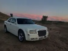 Chrysler 300C, 2004