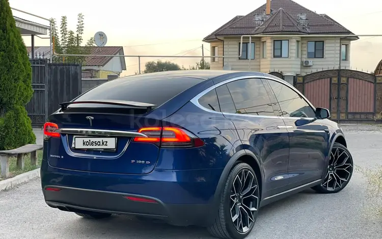 Tesla Model X 2017 года за 25 000 000 тг. в Алматы