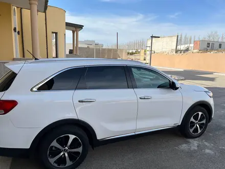 Kia Sorento 2015 года за 11 000 000 тг. в Актау – фото 4