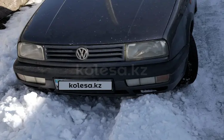 Volkswagen Vento 1992 годаfor1 000 000 тг. в Казыгурт