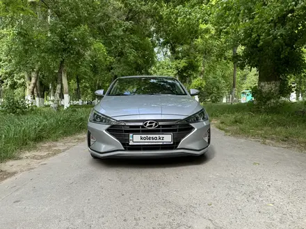 Hyundai Elantra 2020 года за 8 700 000 тг. в Шымкент – фото 4