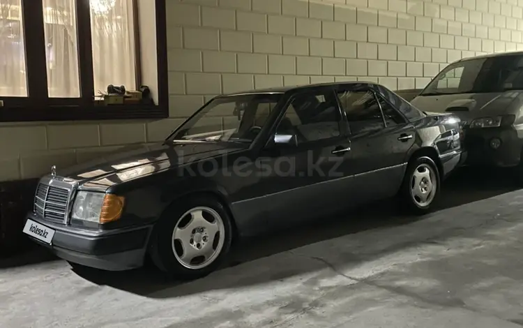 Mercedes-Benz E 230 1991 года за 1 500 000 тг. в Шымкент