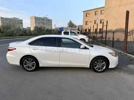 Toyota Camry 2015 года за 7 300 000 тг. в Актау – фото 3