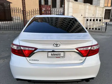 Toyota Camry 2015 года за 7 300 000 тг. в Актау – фото 5