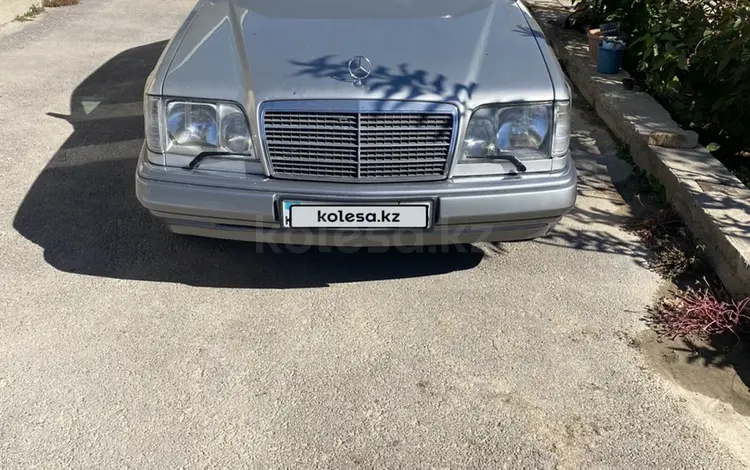 Mercedes-Benz E 220 1994 годаүшін4 300 000 тг. в Шымкент