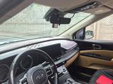 Kia Carnival 2021 года за 16 500 000 тг. в Алматы