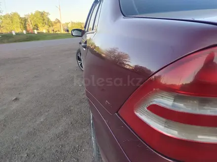 Mercedes-Benz C 200 2000 года за 2 440 000 тг. в Петропавловск – фото 11