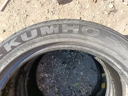 Шины 215/50 R17 — "Kumho Ecsta SPT" (Корея), летние. Без камерные за 15 000 тг. в Астана – фото 6