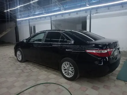 Toyota Camry 2017 года за 6 300 000 тг. в Актобе