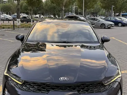 Kia K5 2021 года за 10 900 000 тг. в Астана