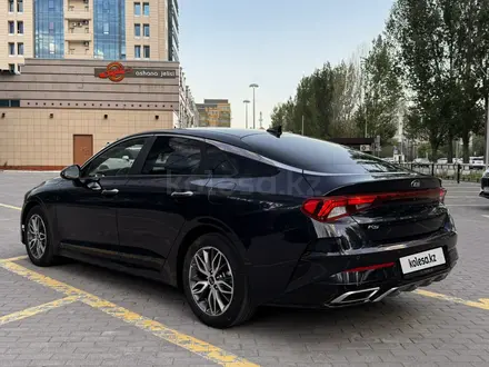 Kia K5 2021 года за 10 900 000 тг. в Астана – фото 7