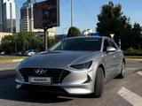 Hyundai Sonata 2021 года за 10 550 000 тг. в Алматы – фото 3