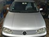 Volkswagen Golf 2001 года за 1 900 000 тг. в Актобе