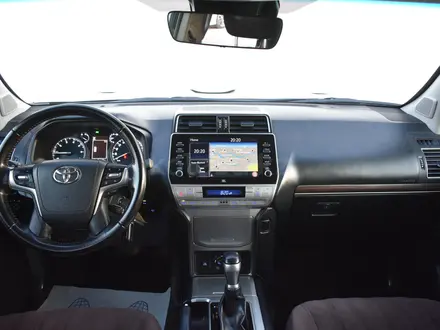 Toyota Land Cruiser Prado Prestige 2021 года за 23 100 000 тг. в Атырау – фото 9