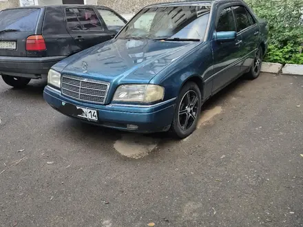 Mercedes-Benz C 180 1994 года за 1 700 000 тг. в Павлодар