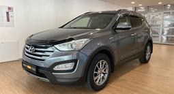 Hyundai Santa Fe 2016 годаүшін9 350 000 тг. в Астана