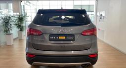 Hyundai Santa Fe 2016 годаүшін9 350 000 тг. в Астана – фото 5