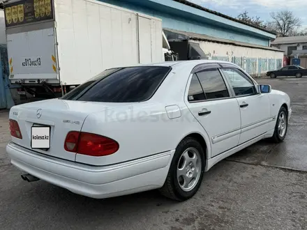 Mercedes-Benz E 320 1998 года за 5 500 000 тг. в Шымкент – фото 5