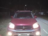 Toyota RAV4 2004 года за 3 900 000 тг. в Актобе