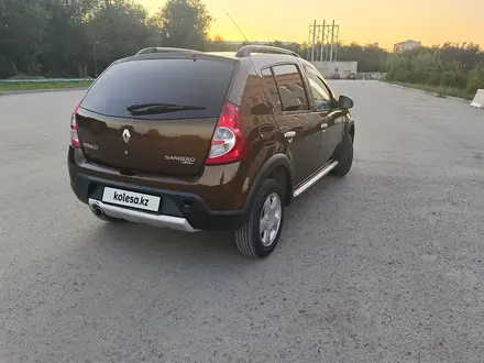 Renault Sandero Stepway 2014 годаүшін4 500 000 тг. в Актобе – фото 5