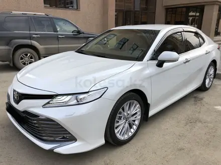 Toyota Camry 2018 года за 13 650 000 тг. в Астана – фото 11