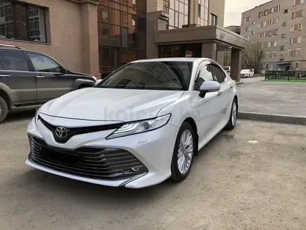 Toyota Camry 2018 года за 13 650 000 тг. в Астана – фото 58