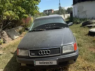 Audi 100