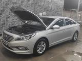 Hyundai Sonata 2015 годаfor7 300 000 тг. в Алматы – фото 4