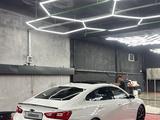 Chevrolet Malibu 2016 года за 7 300 000 тг. в Шымкент – фото 2