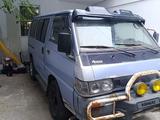 Mitsubishi Delica 1992 годаfor2 000 000 тг. в Алматы