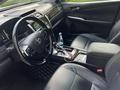 Toyota Camry 2015 года за 10 800 000 тг. в Семей – фото 12