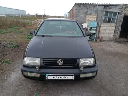 Volkswagen Vento 1994 года за 1 200 000 тг. в Петропавловск – фото 4