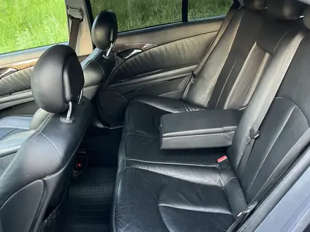 Mercedes-Benz E 320 2005 года за 5 900 000 тг. в Алматы – фото 22