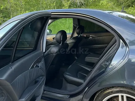 Mercedes-Benz E 320 2005 года за 5 900 000 тг. в Алматы – фото 21
