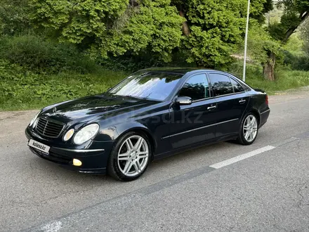 Mercedes-Benz E 320 2005 года за 5 900 000 тг. в Алматы