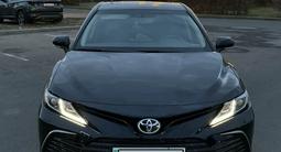 Toyota Camry 2023 годаfor16 700 000 тг. в Астана – фото 2