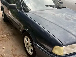 Audi 80