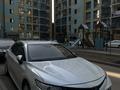 Toyota Camry 2018 года за 13 750 000 тг. в Алматы – фото 10
