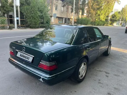 Mercedes-Benz E 280 1995 года за 1 700 000 тг. в Шымкент – фото 13